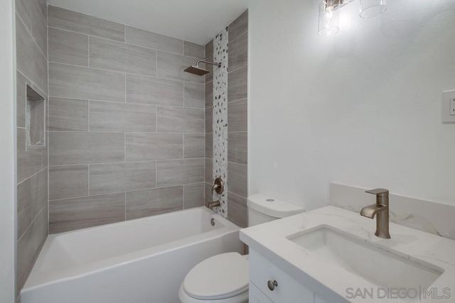 4150 34th 7, San Diego, CA 92104
