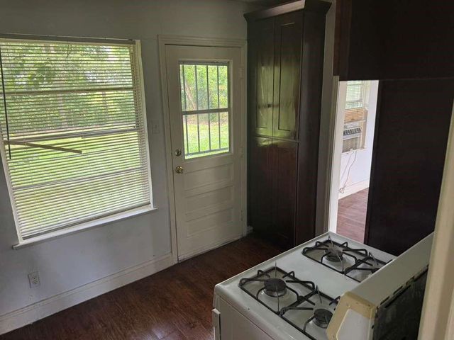 6403 Beekman Road, Houston, TX 77021