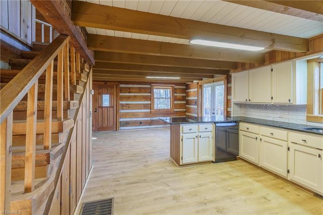 3014 Center Church Road, Thurmond, NC 28683