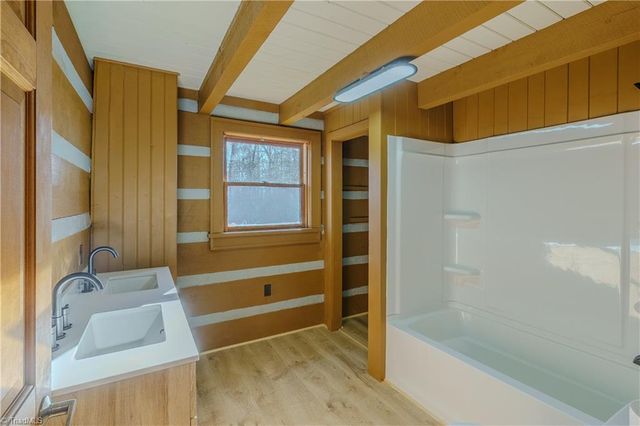 3014 Center Church Road, Thurmond, NC 28683