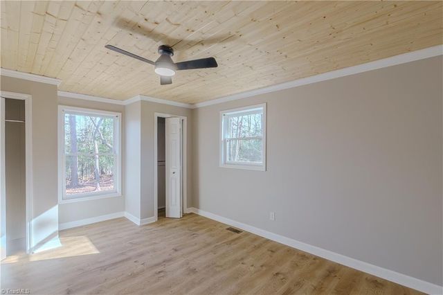 3014 Center Church Road, Thurmond, NC 28683