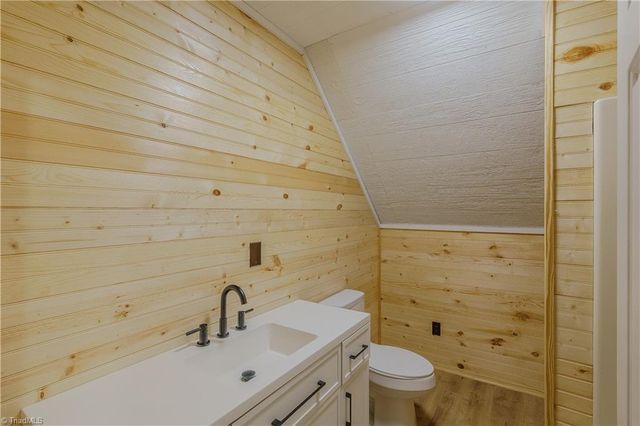 3014 Center Church Road, Thurmond, NC 28683