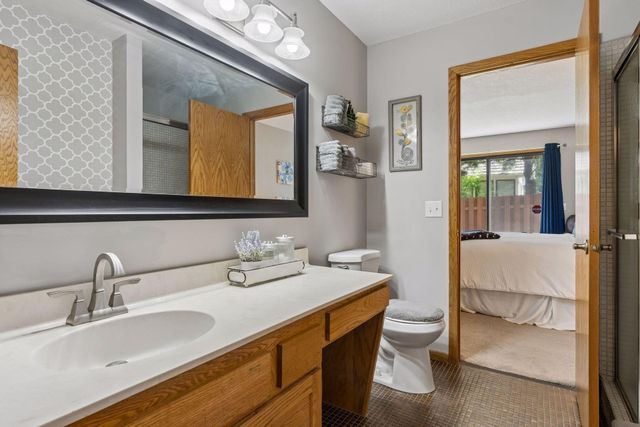 9629 Bennett Place, Eden Prairie, MN 55347