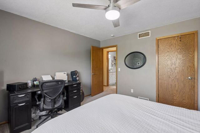 9629 Bennett Place, Eden Prairie, MN 55347