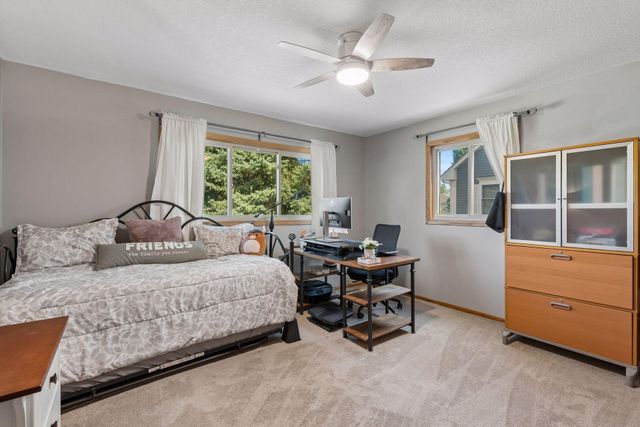 9629 Bennett Place, Eden Prairie, MN 55347