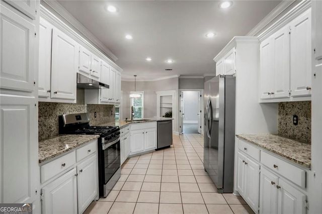 6310 Chestnut Parkway, Flowery Branch, GA 30542