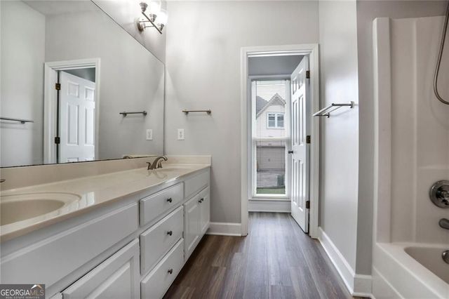 6310 Chestnut Parkway, Flowery Branch, GA 30542