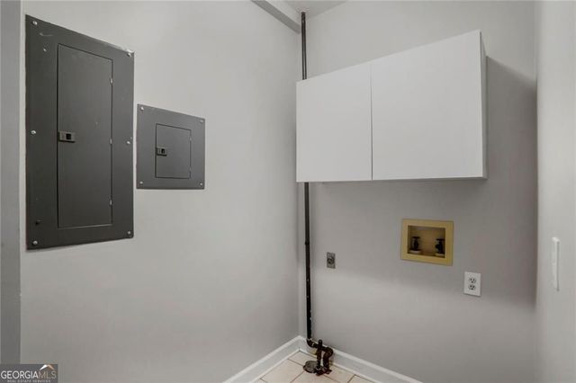 6310 Chestnut Parkway, Flowery Branch, GA 30542