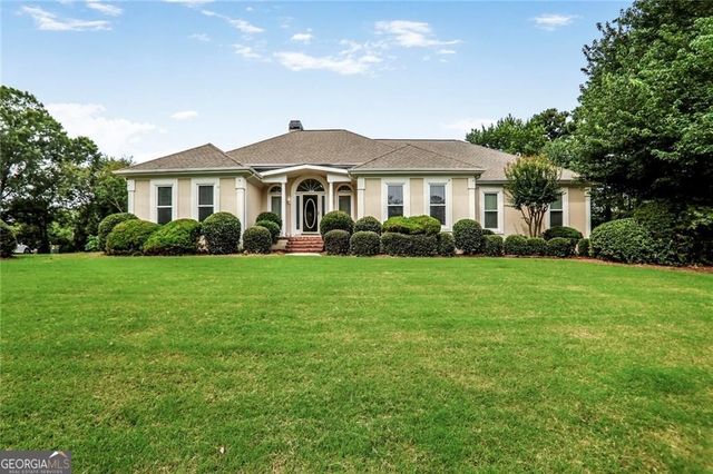6310 Chestnut Parkway, Flowery Branch, GA 30542