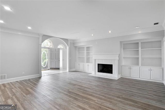 6310 Chestnut Parkway, Flowery Branch, GA 30542