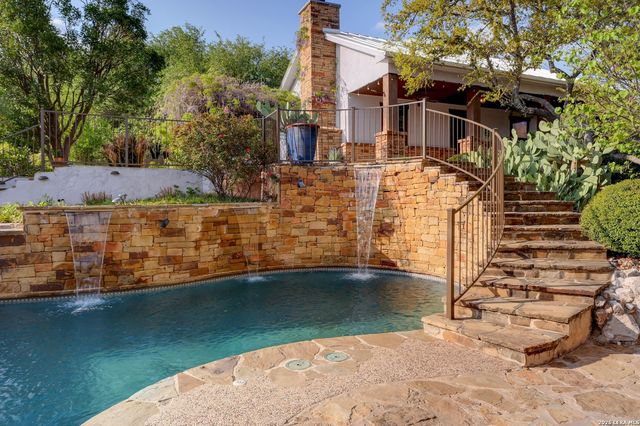 903 Foxton, San Antonio, TX 78260