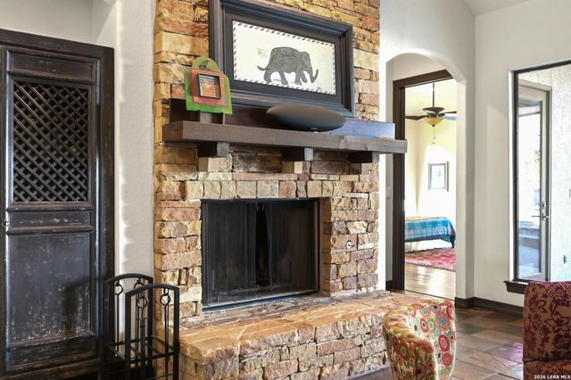 903 Foxton, San Antonio, TX 78260