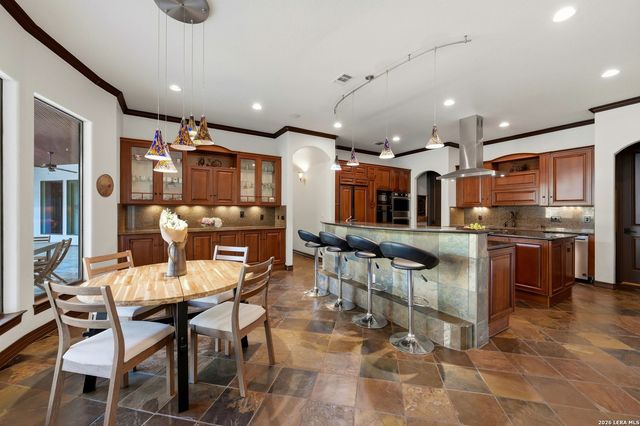 903 Foxton, San Antonio, TX 78260