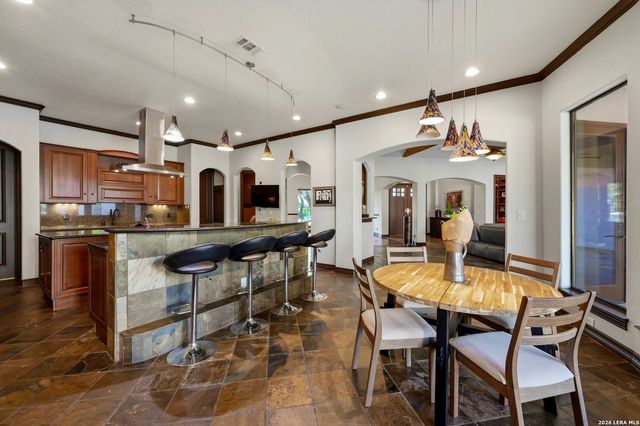 903 Foxton, San Antonio, TX 78260