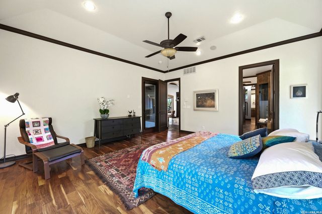 903 Foxton, San Antonio, TX 78260