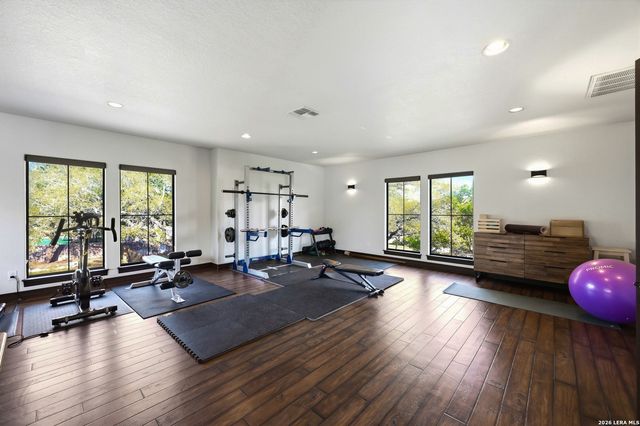 903 Foxton, San Antonio, TX 78260