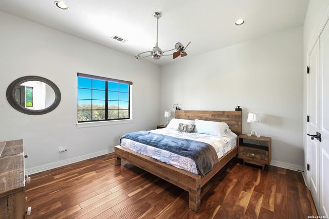 903 Foxton, San Antonio, TX 78260