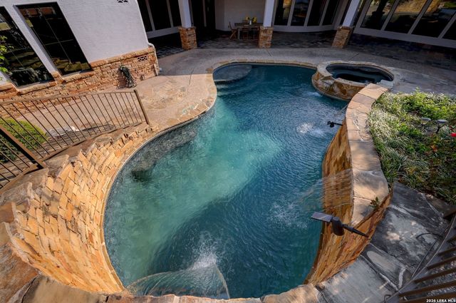 903 Foxton, San Antonio, TX 78260