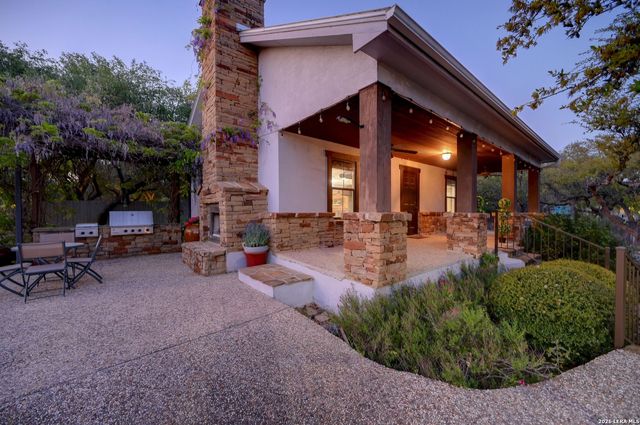 903 Foxton, San Antonio, TX 78260