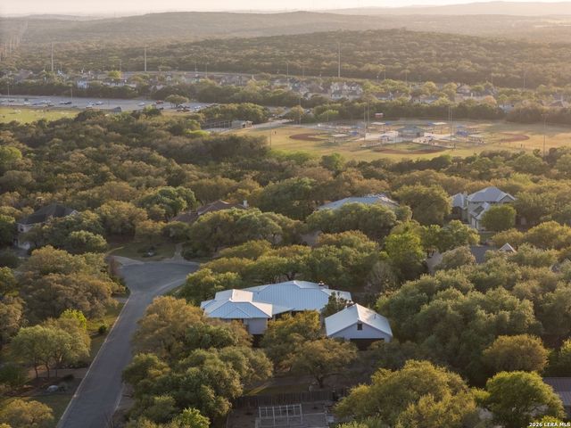 903 Foxton, San Antonio, TX 78260