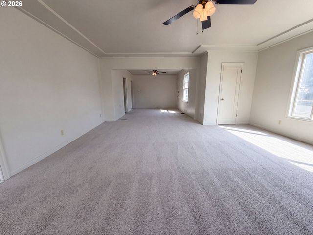 4815 Se 99TH Ave, Portland, OR 97266
