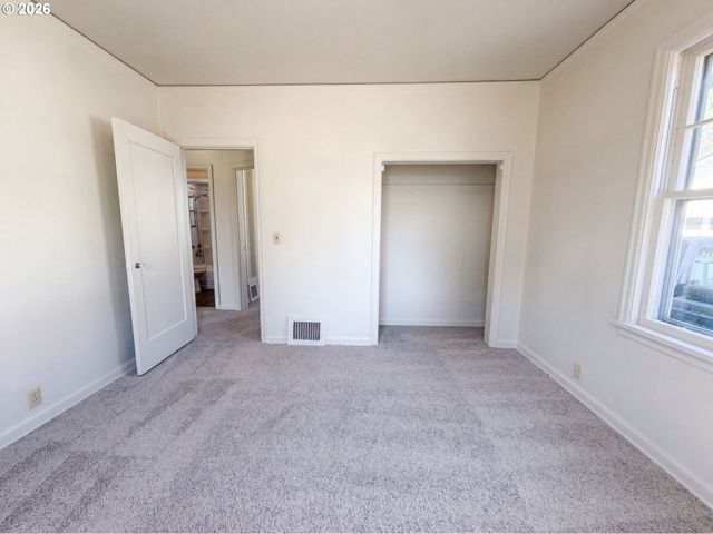 4815 Se 99TH Ave, Portland, OR 97266