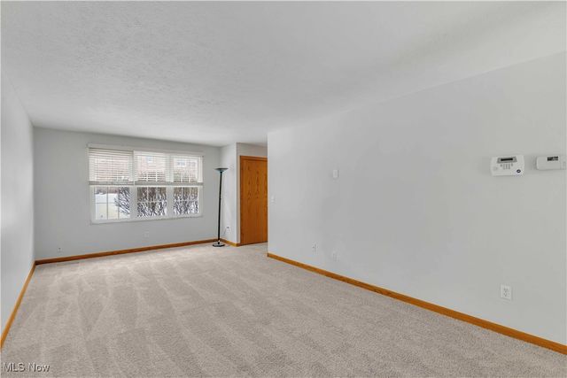 123 Shakespeare Lane, Avon, OH 44011