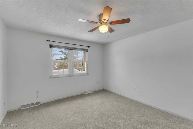 123 Shakespeare Lane, Avon, OH 44011