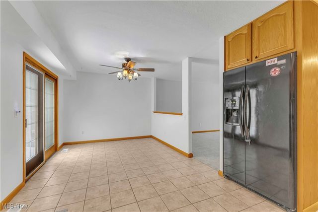 123 Shakespeare Lane, Avon, OH 44011