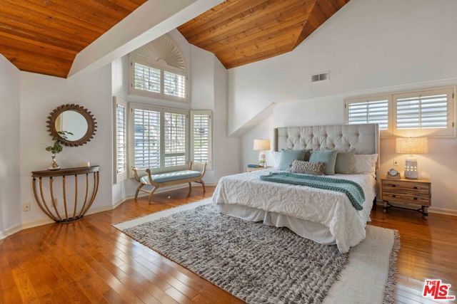 134 Roma Court, Marina Del Rey, CA 90292