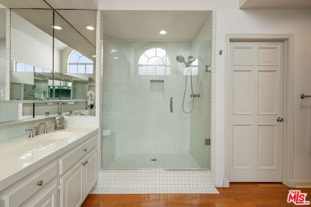 134 Roma Court, Marina Del Rey, CA 90292