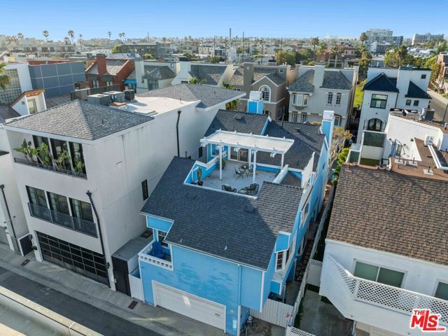 134 Roma Court, Marina Del Rey, CA 90292