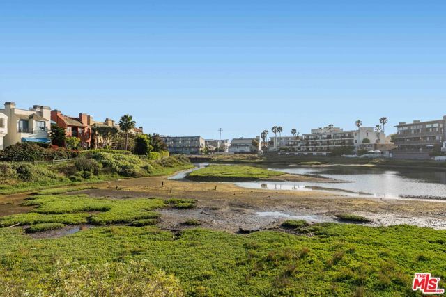134 Roma Court, Marina Del Rey, CA 90292