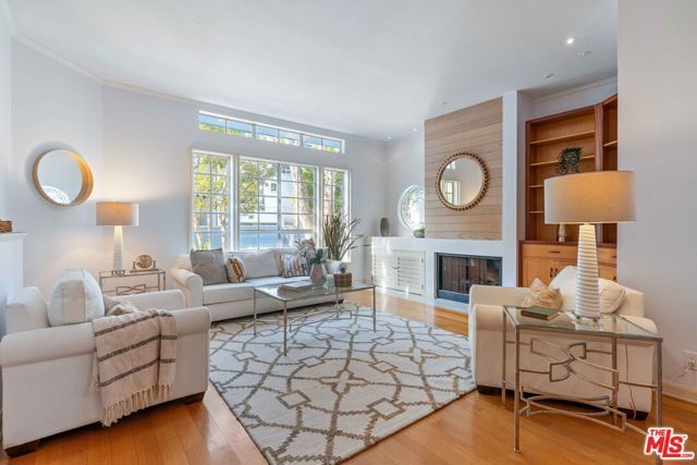 134 Roma Court, Marina Del Rey, CA 90292