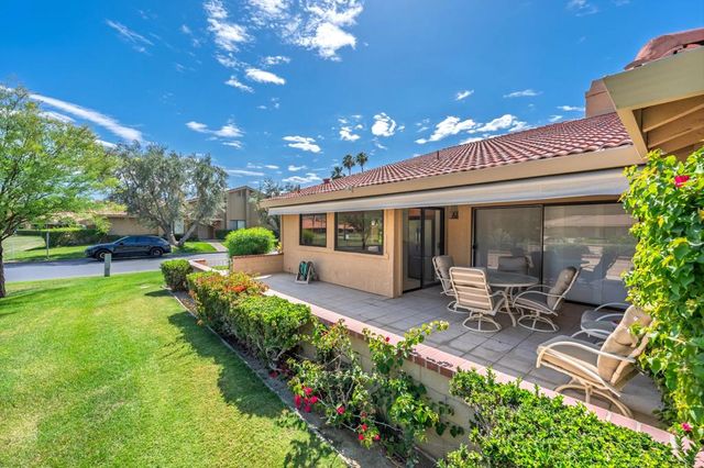 2 Maximo Way, Palm Desert, CA 92260