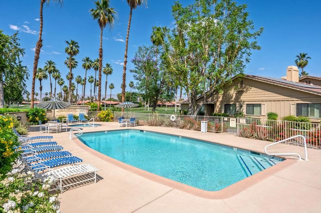 2 Maximo Way, Palm Desert, CA 92260