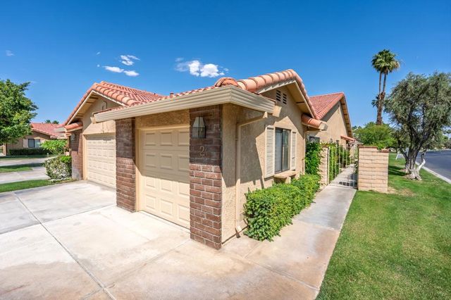 2 Maximo Way, Palm Desert, CA 92260