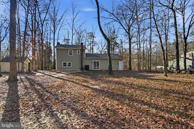 62 GRASSY LAKE RD, Shamong, NJ 08088