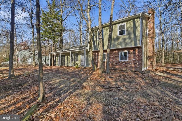62 GRASSY LAKE RD, Shamong, NJ 08088