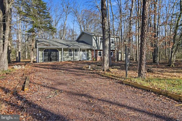 62 GRASSY LAKE RD, Shamong, NJ 08088