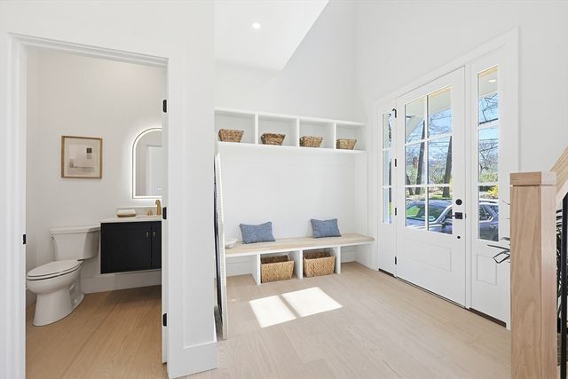 9 Cypress Rd, Natick, MA 01760