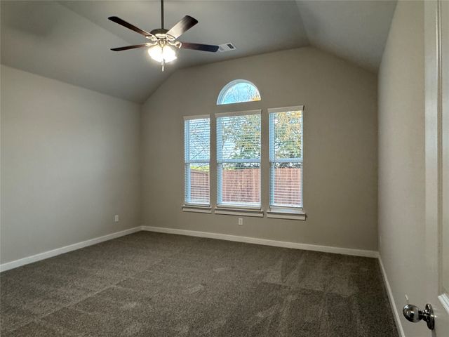 400 Stone Hollow Drive, Ferris, TX 75125