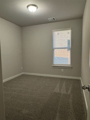 400 Stone Hollow Drive, Ferris, TX 75125
