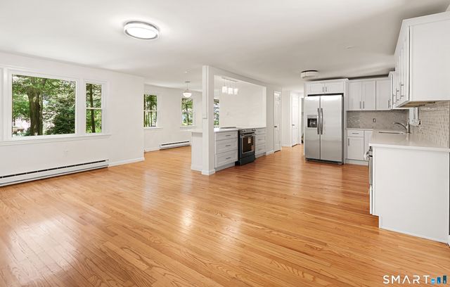 9 Katherine Gaylord Lane, Burlington, CT 06013