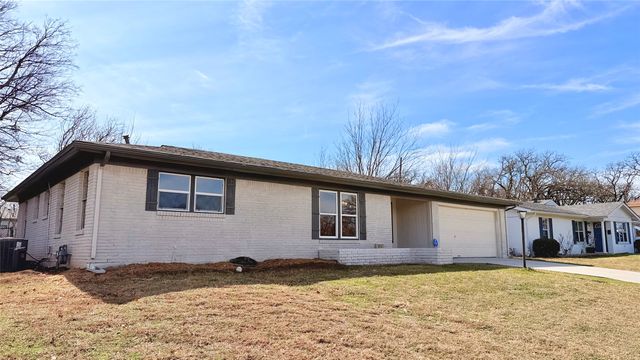 2816 Gardenia Street, Fort Worth, TX 76119