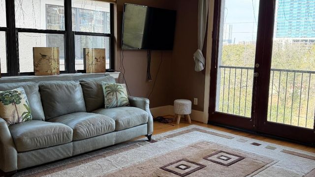 2334 Camden Drive, Houston, TX 77021