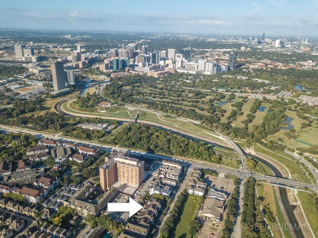 2334 Camden Drive, Houston, TX 77021