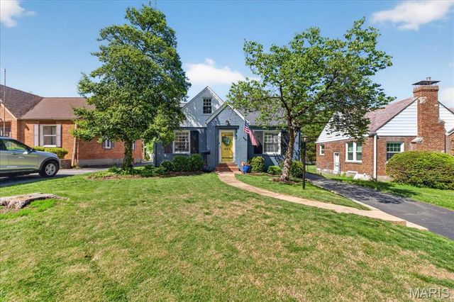 451 Julian Place, St Louis, MO 63122
