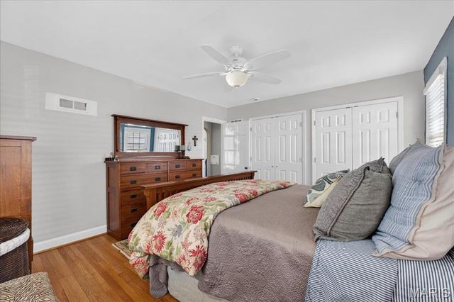 451 Julian Place, St Louis, MO 63122