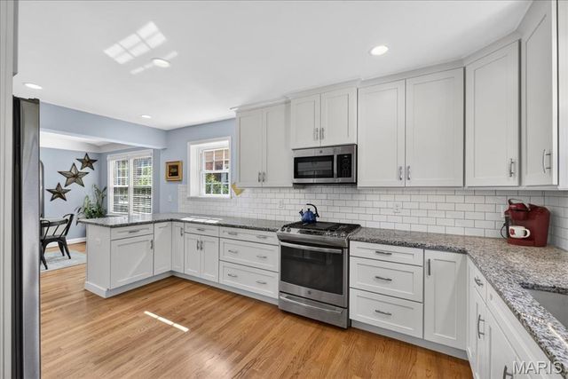451 Julian Place, St Louis, MO 63122